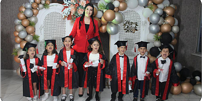 Ceyhan Fen Lisesi ilk mezunlarını verdi